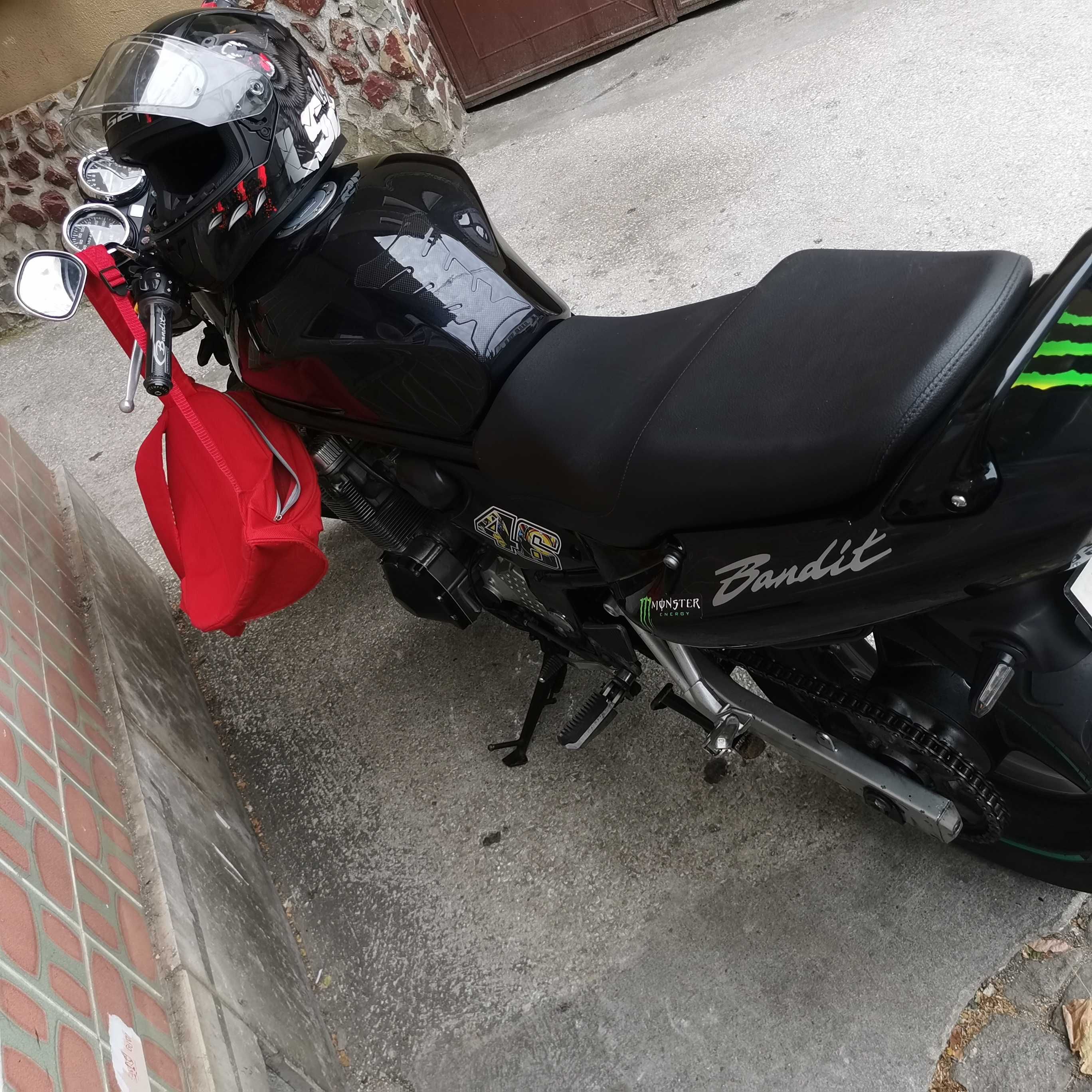 Bandit 600 impecavel