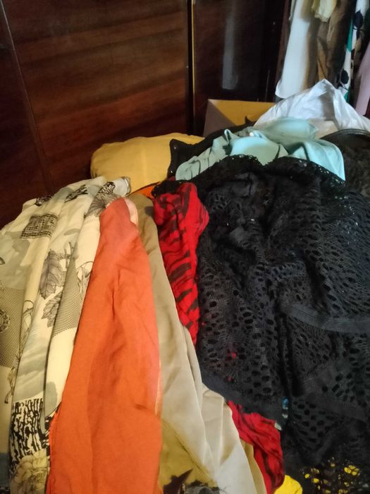 Продам блузки, жіночі сорочки, жіночі,футболки рр від 46 до54 вживане