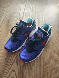 Buty dziecięce Nike Huarace rozmiar 35