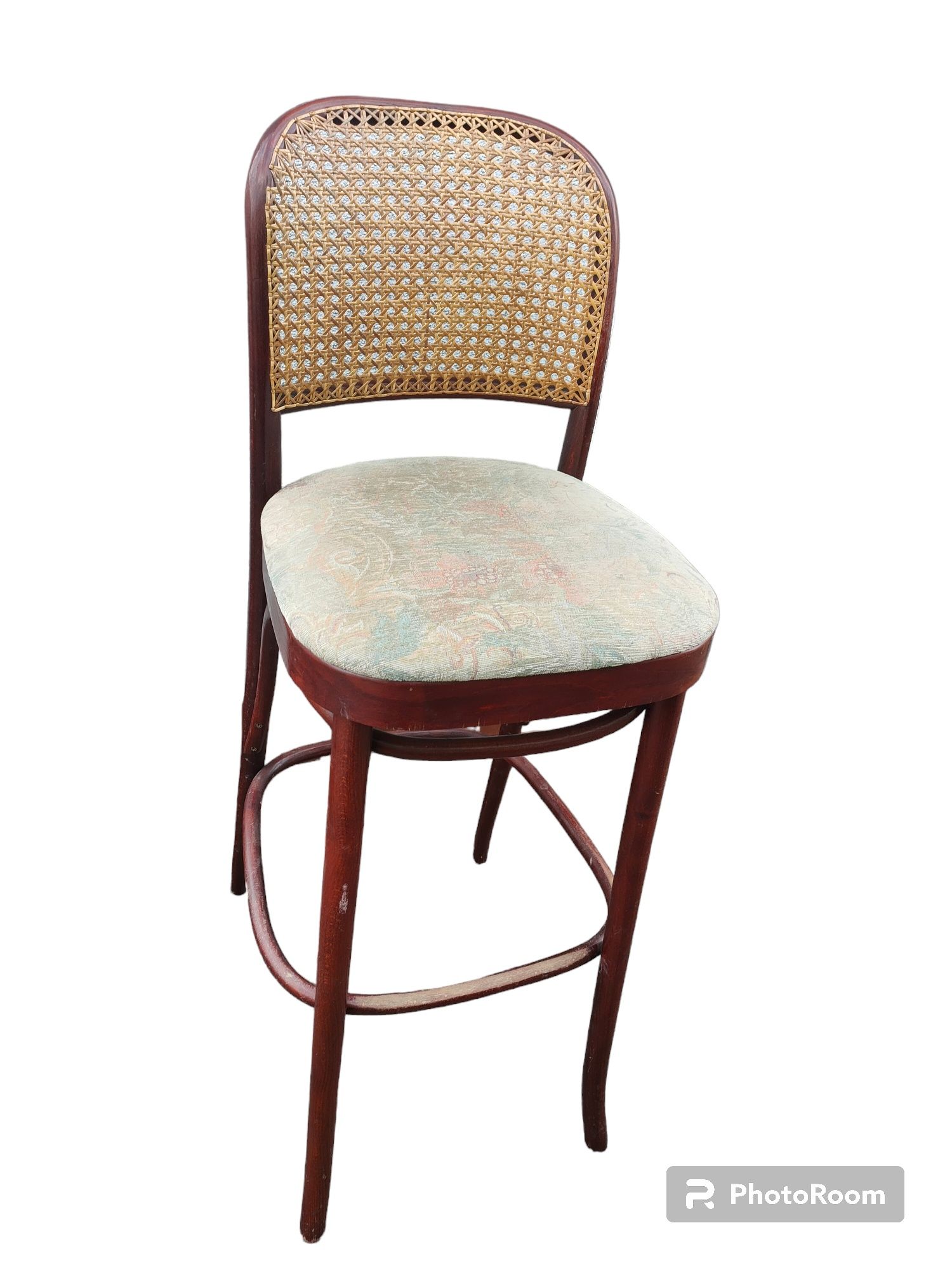 Krzesło hoker z rafią prl/ krzesło barowe gięte thonet prl