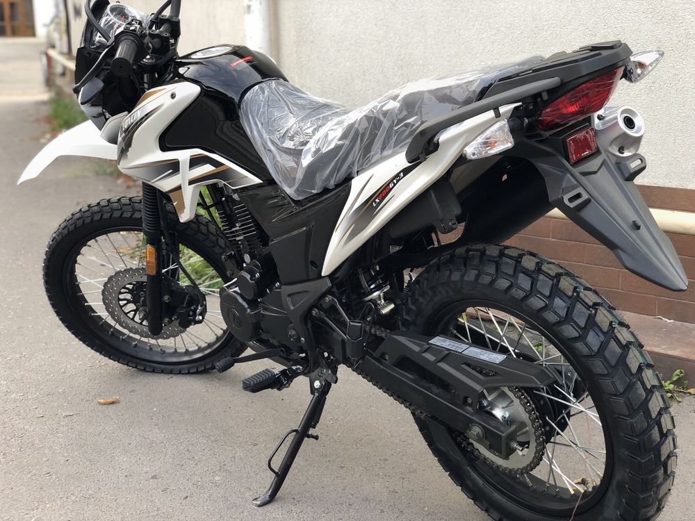 Мотоцикл Loncin LX200GY-3 Pruss