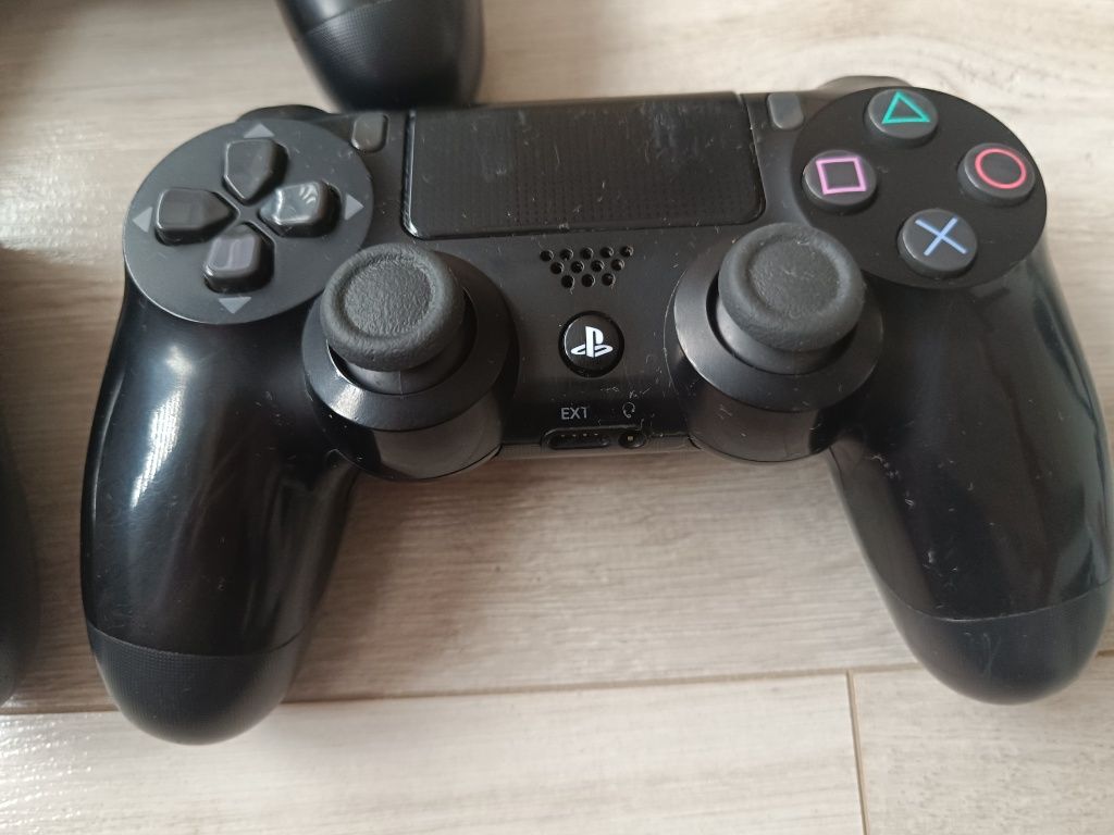 Pady PS4 Sony oryginalny kontroler