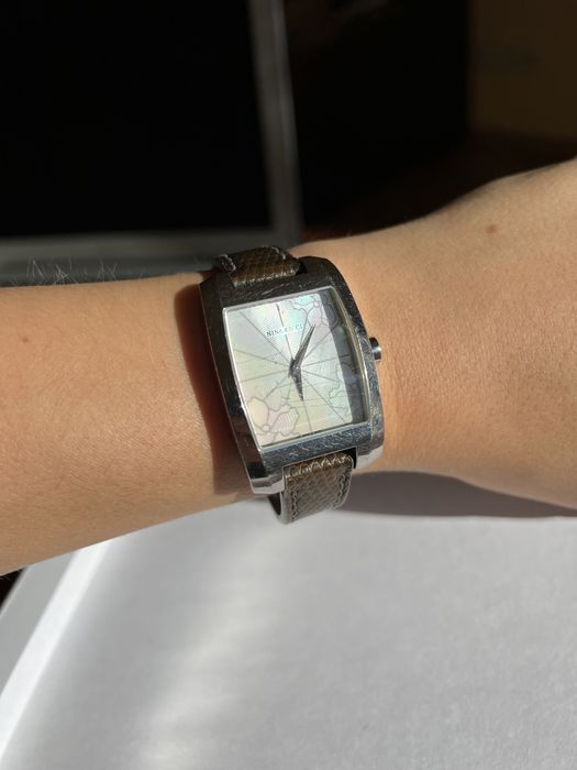 Часи наручні Nina Ricci