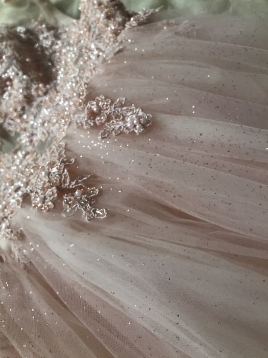 Вечірнє плаття