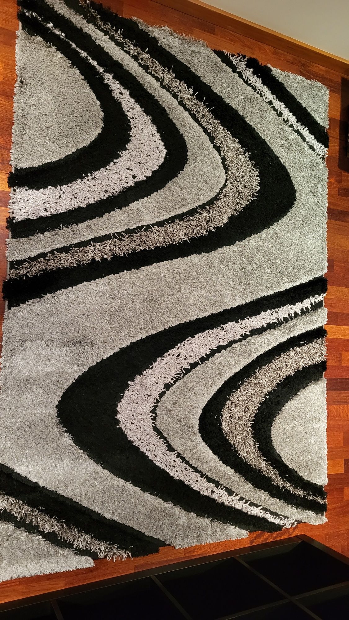 Carpete Cinza da Conforama