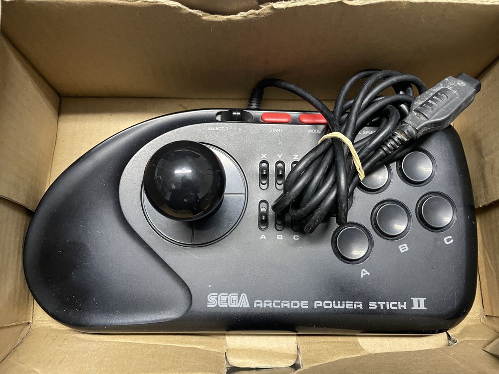 Sega Mega Drive Power Stick 2 na caixa .