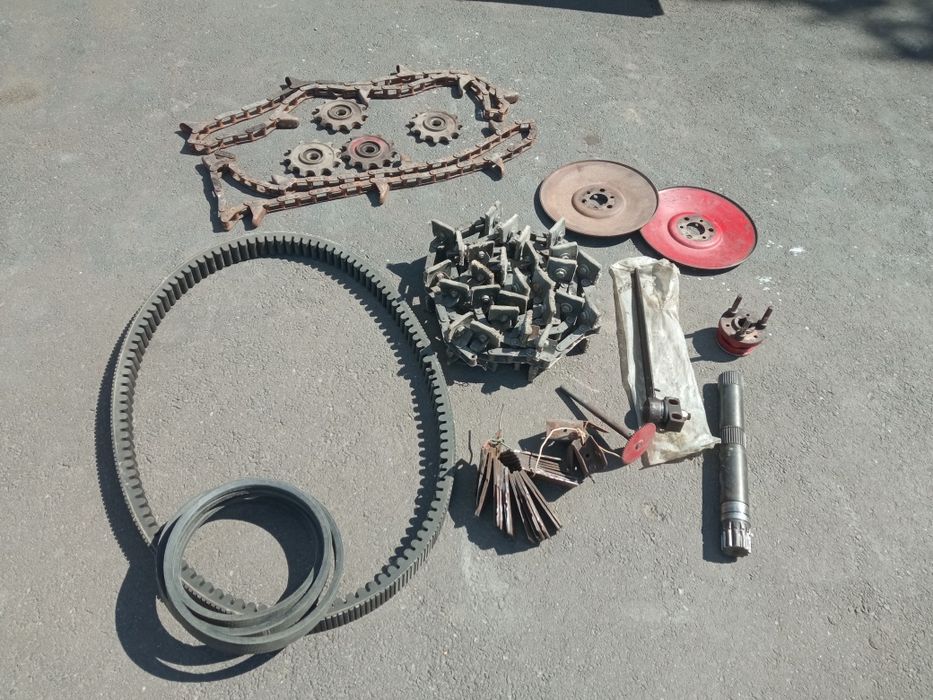 Запчастини комбайн кейс case 2388 2188