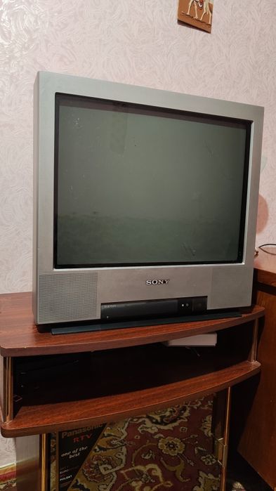 телевизор  sony  и Jvc бу