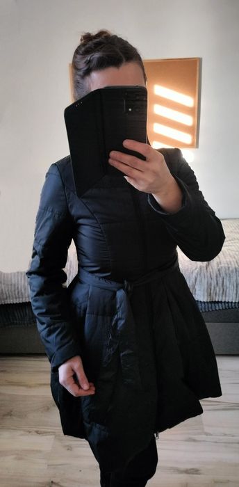 Kurtka damska rozmiar S płaszczyk rozkloszowanay