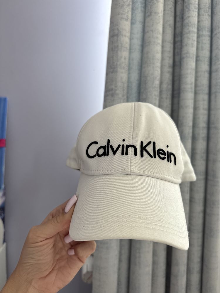 Czapka z daszkiem Calvin Klein biała męska