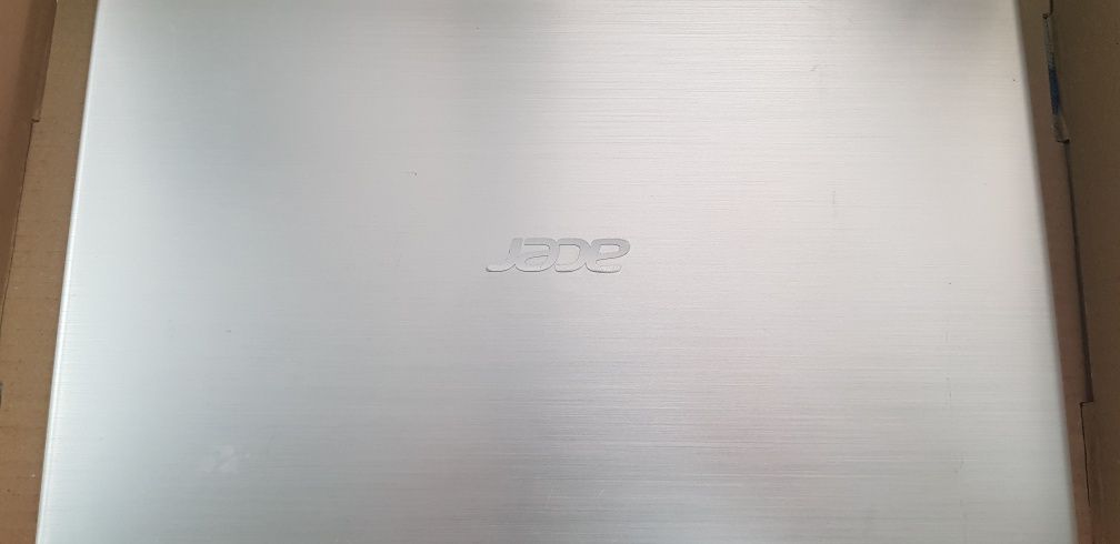 Ноутбук Acer Aspire A515-52-506D