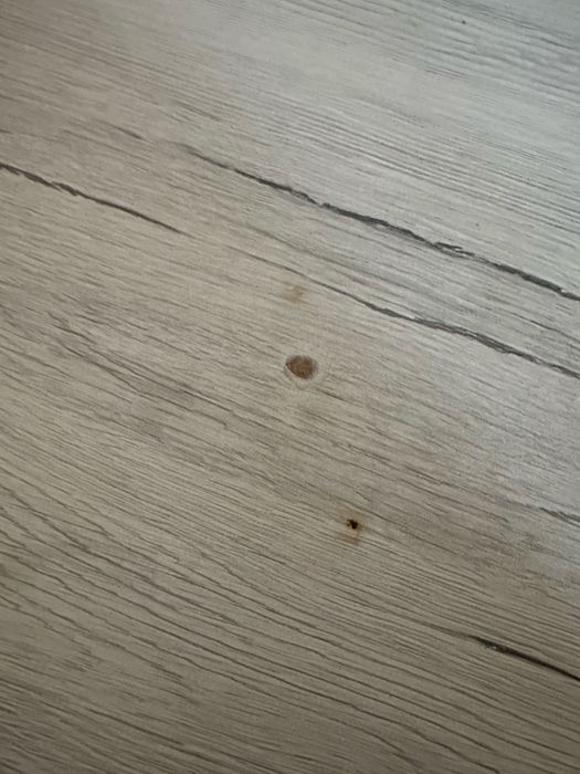 Комод з широкими шухлядами і тумби 2 шт. Має деякі недоліки