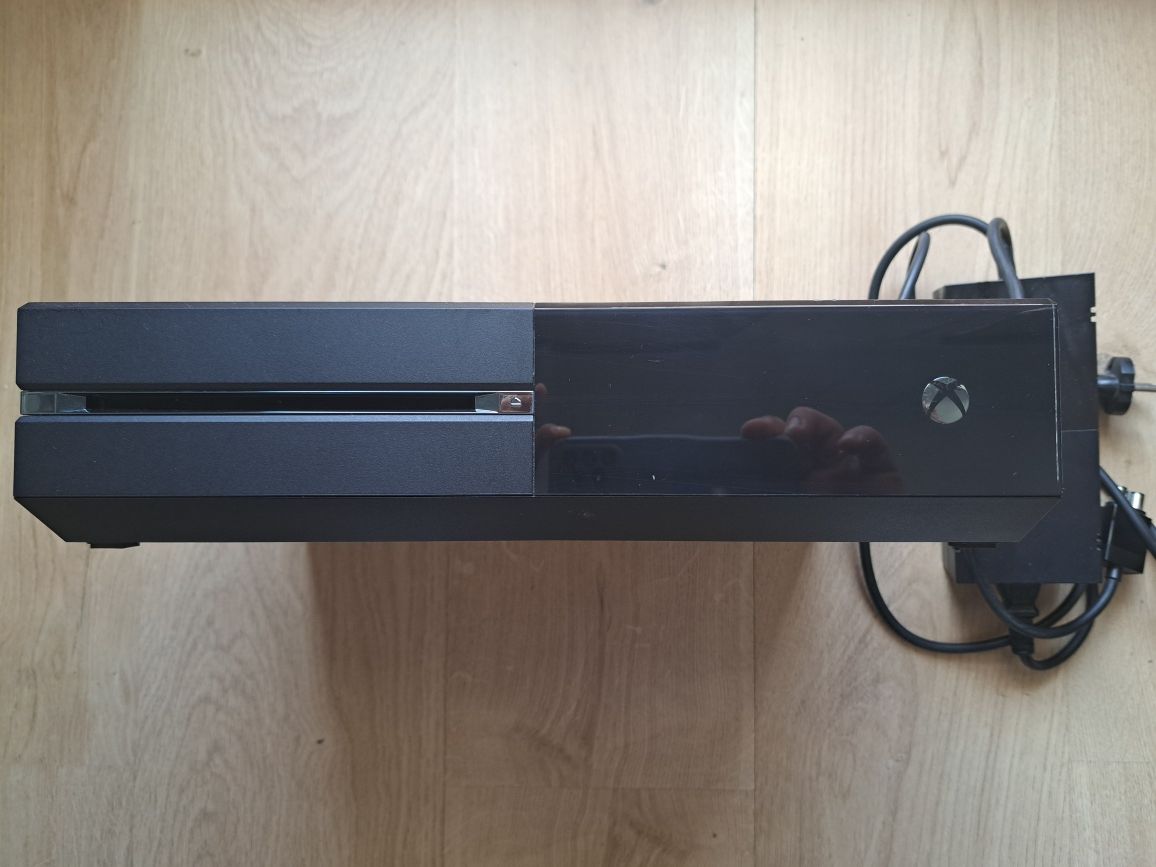 Xbox One FAT 500GB  +  zasilacz