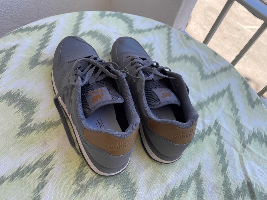 Ténis New Balance em optimo estado com muito pouco uso.