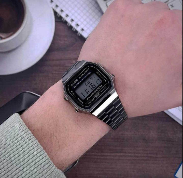 Стильные мужские часы Casio A168WGG-1A — оригинал