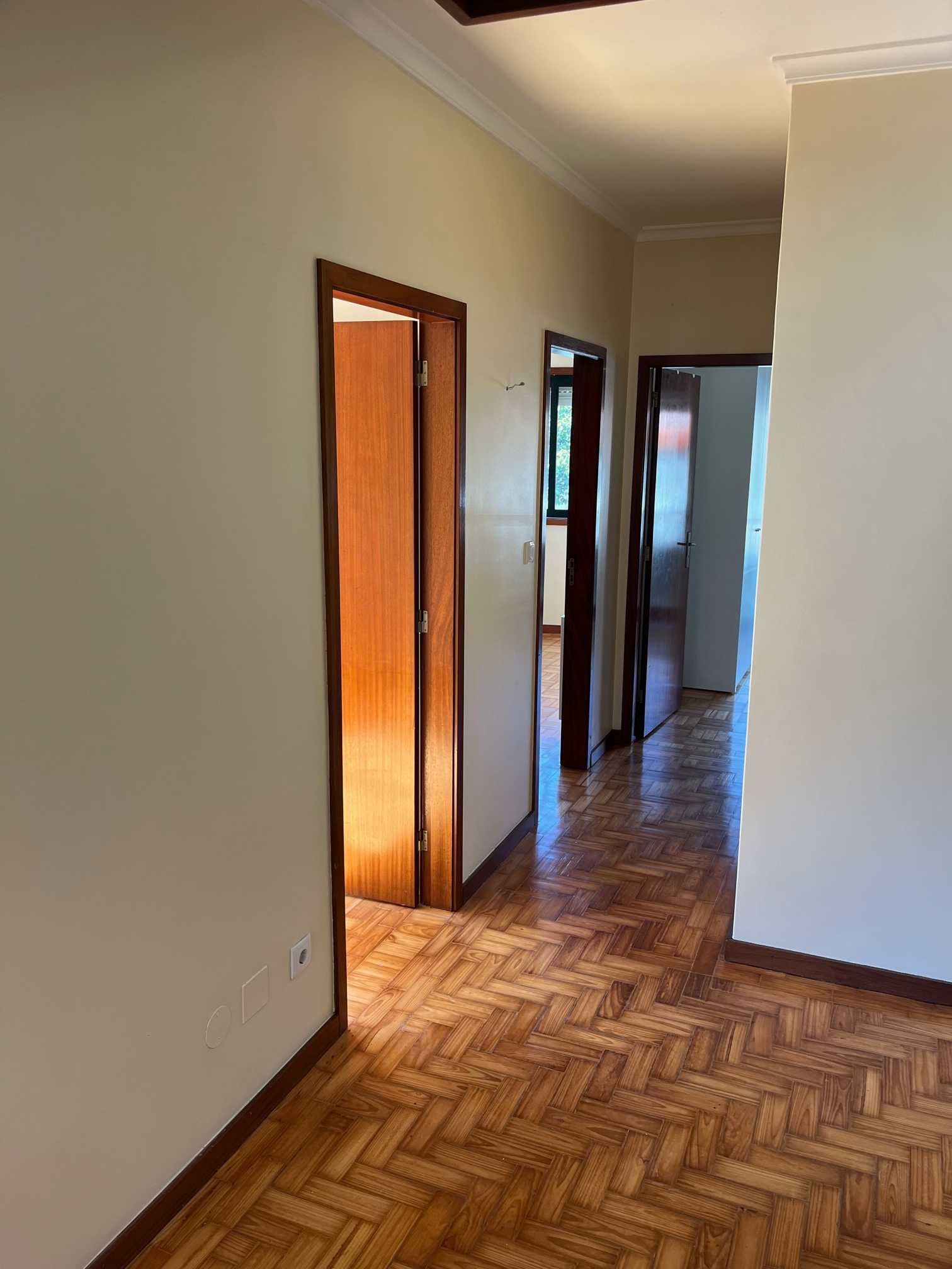 Andar de Moradia T3 - Amial