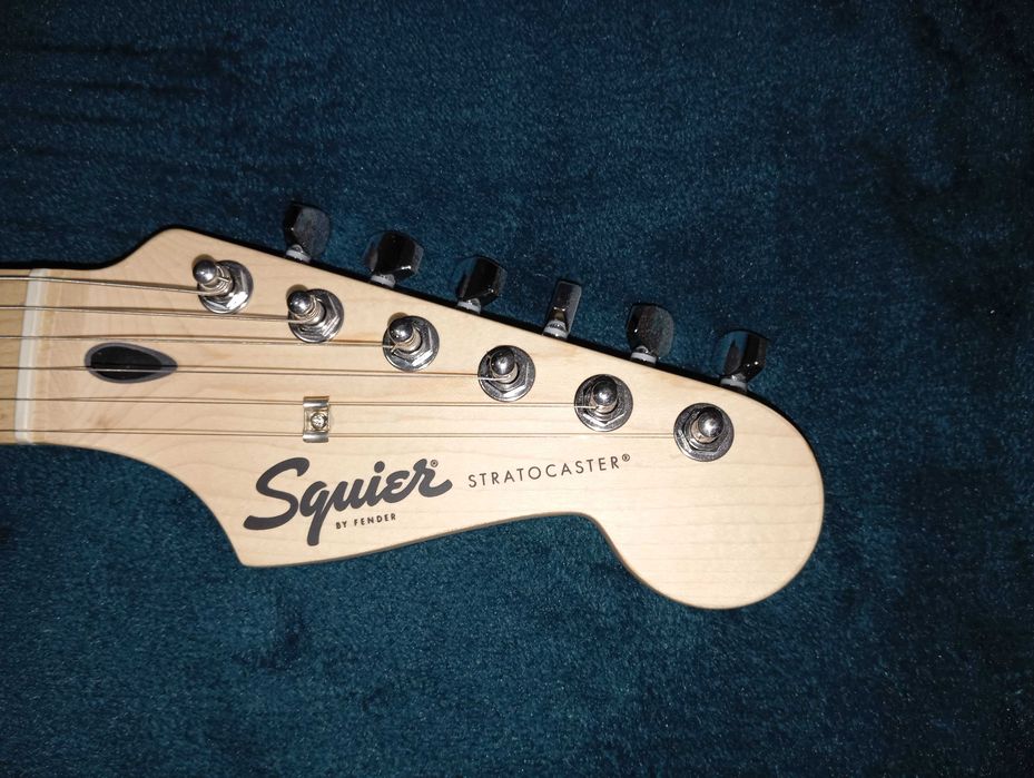 Guitarra squier Sonic como nova