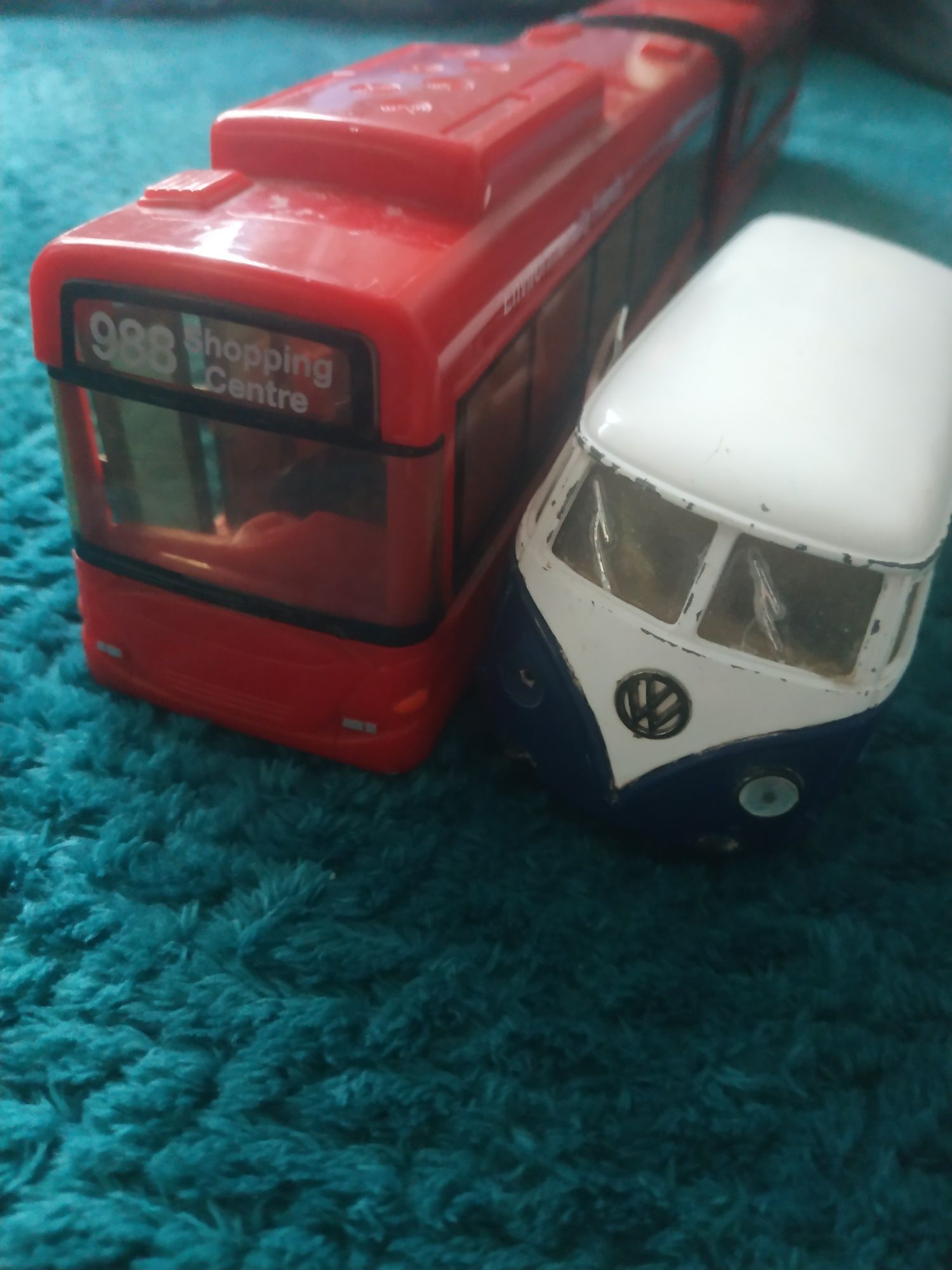 Autobusy   zabawki