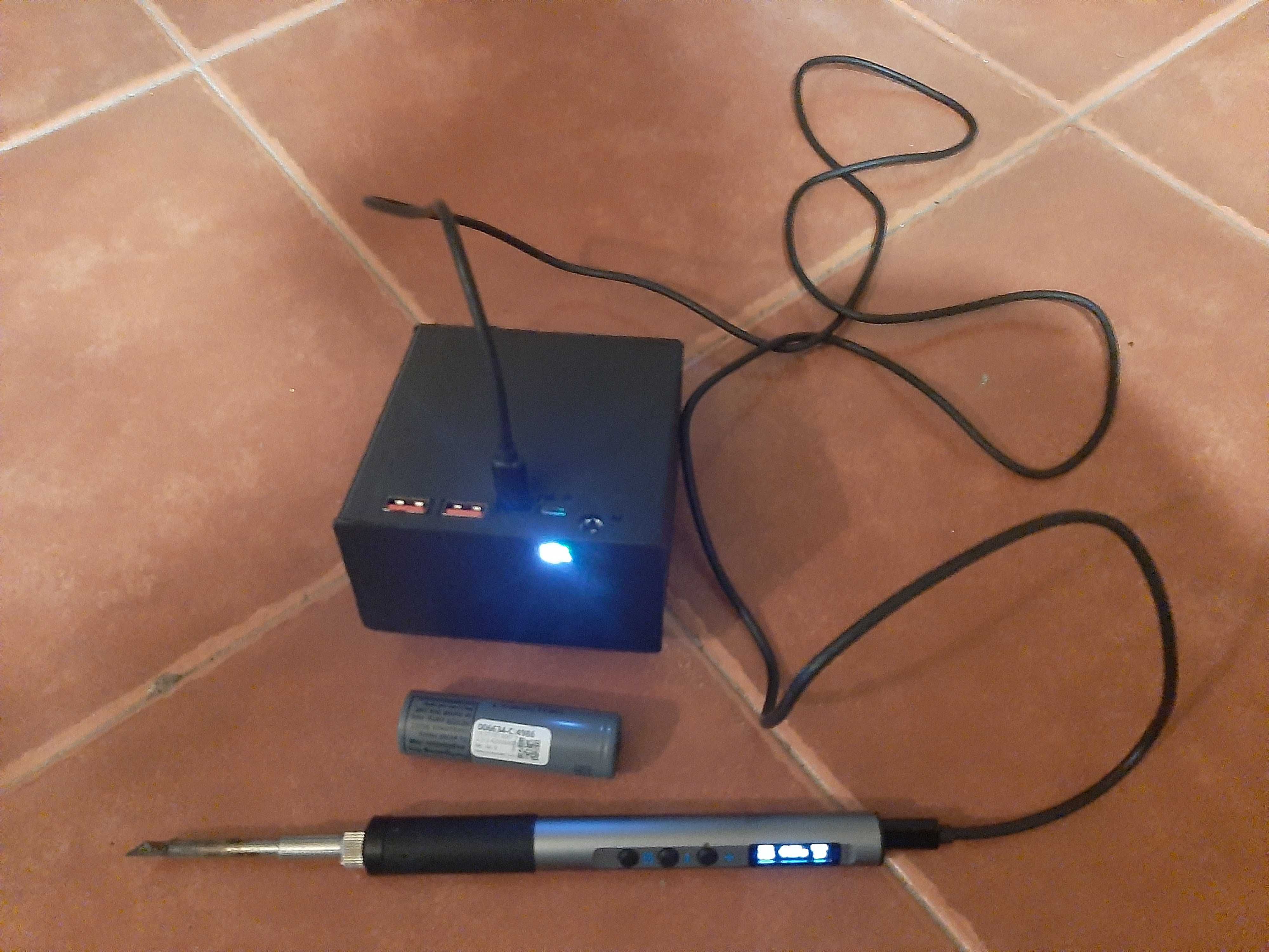 Power Bank 40000mAH c/ USB C - PD 65W