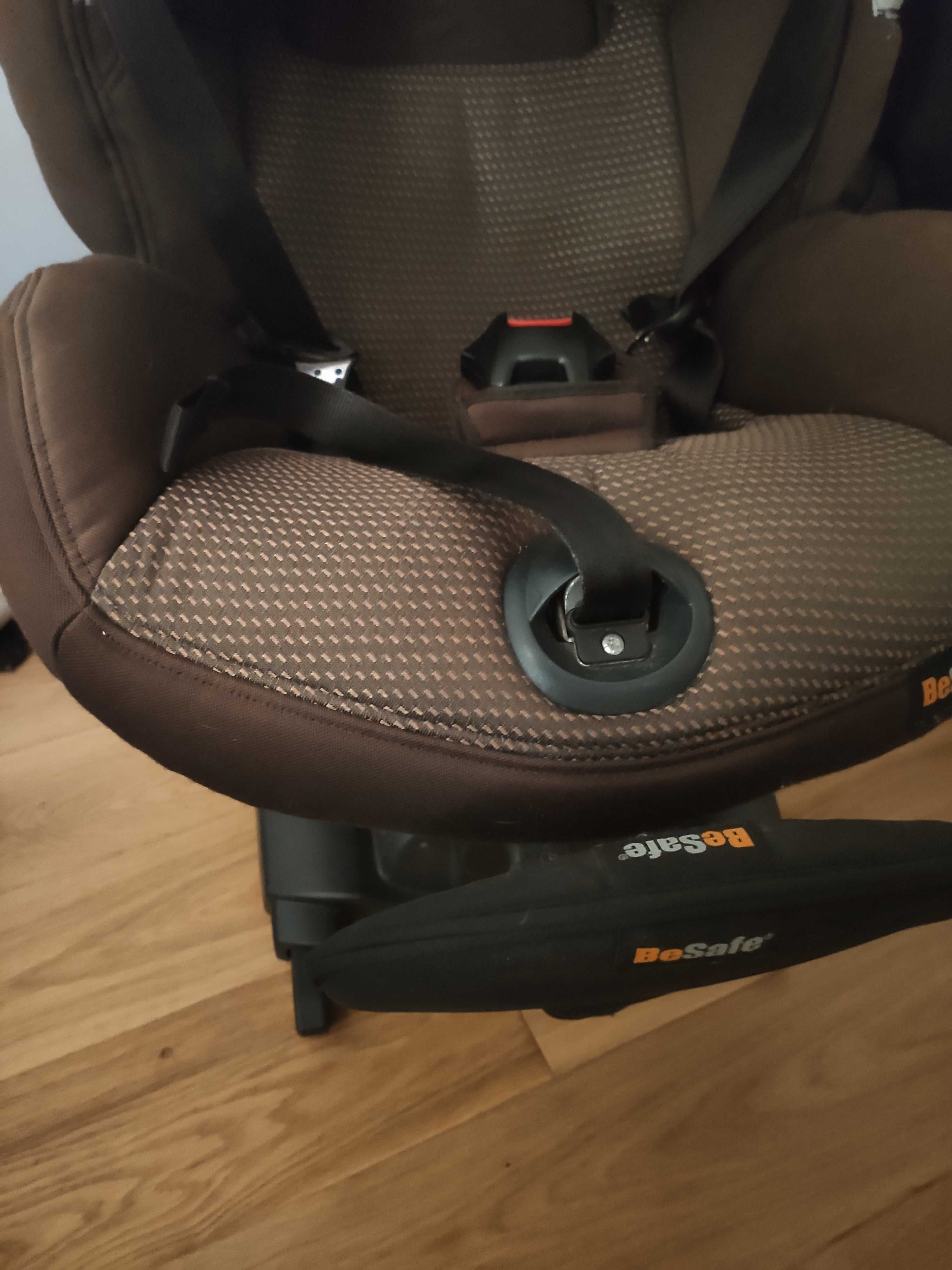 Fotelik besafe izi combi x4 isofix RWF i FWF
