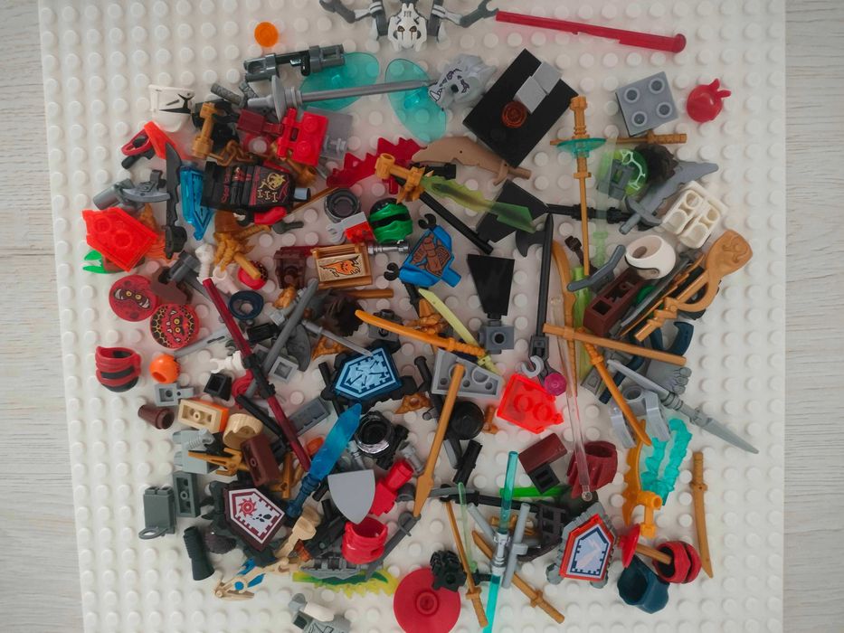 Mix figurek lego (star wars, ninjago, nexo knights, chima)