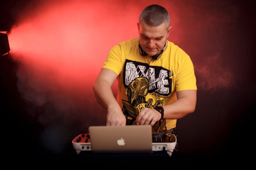 DJ (діджей) Львів Lviv, свято, День Народження, корпоратив.