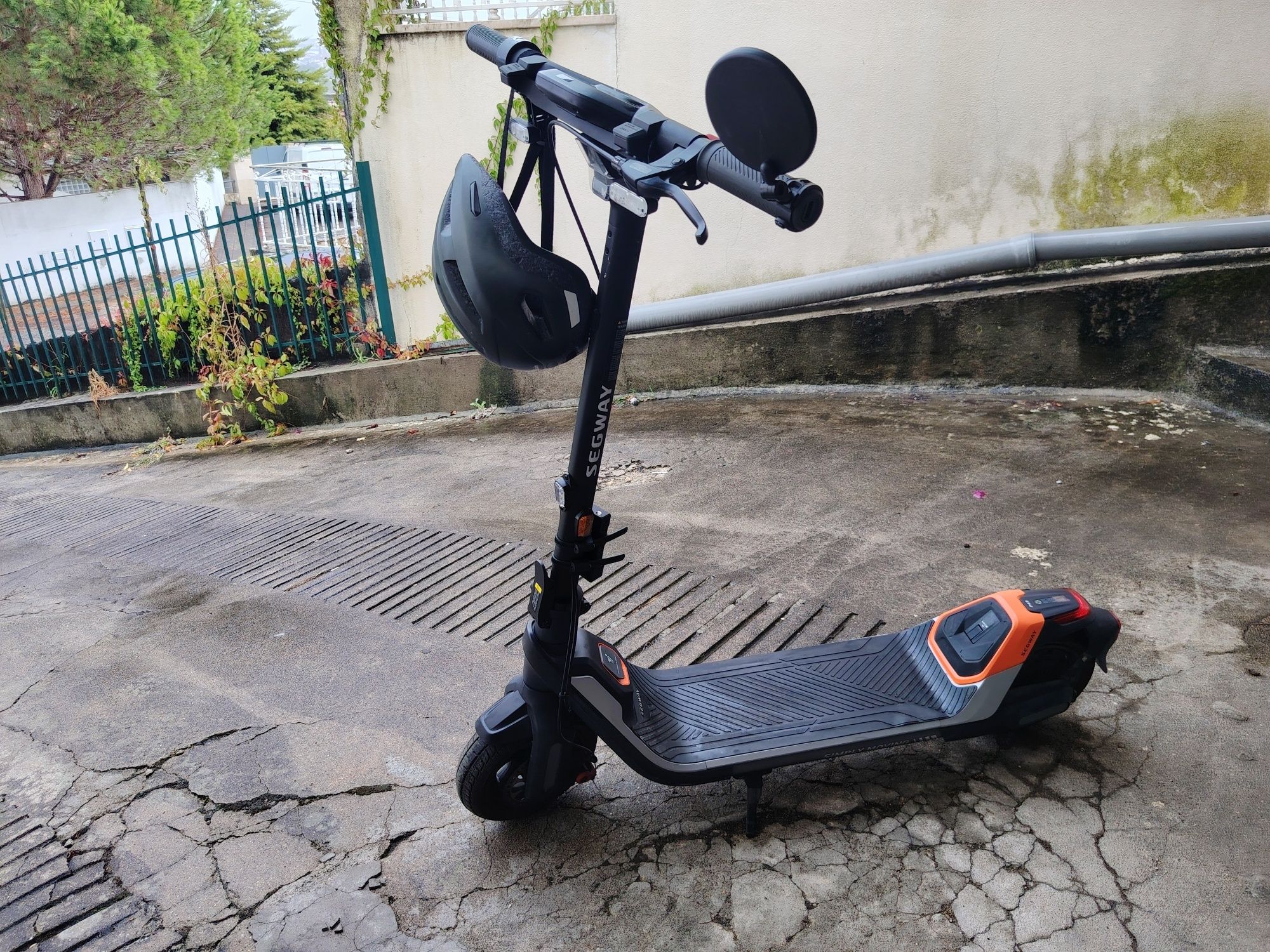 Trotinete, Segway P65E