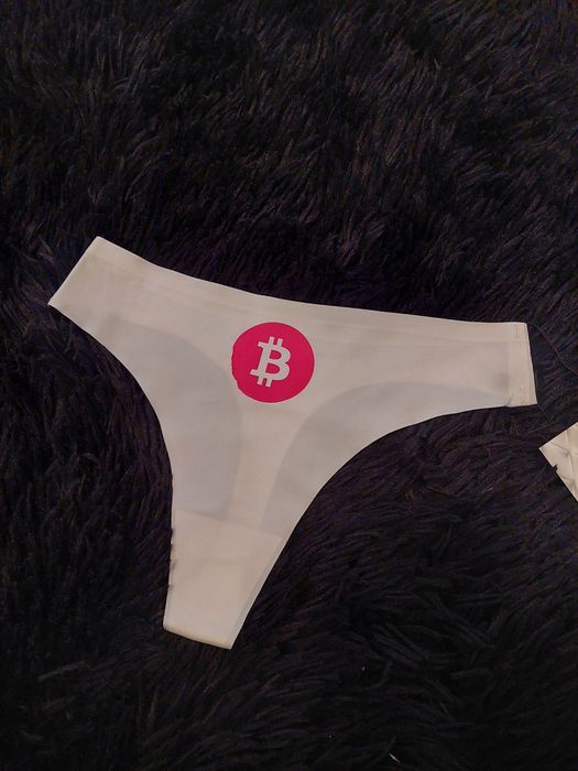 Stringi Bitcoin białe