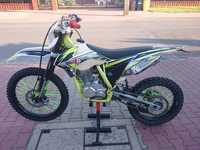 Sprzedam Crossa 250