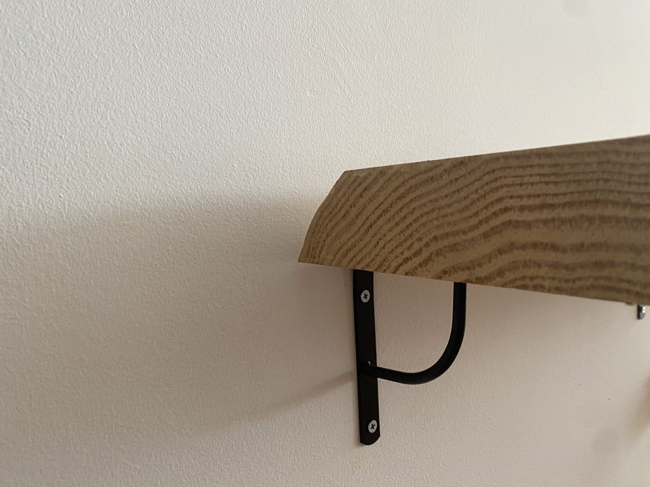 Prateleira madeira maciça