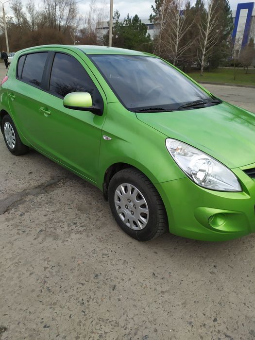 Продам машину Hyundai I20