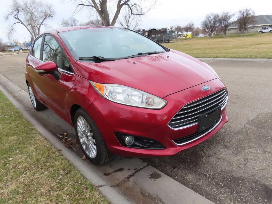 Ford Fiesta      2015