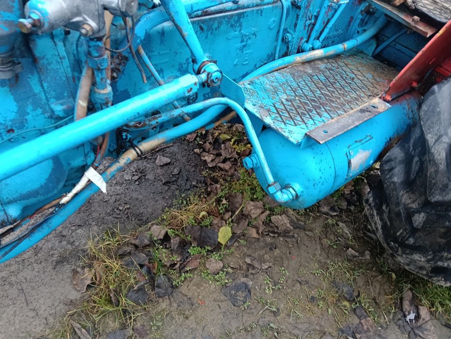 Pneumatyka Komplet Ursus C330 C335 Butla Kompresor Sprężarka Węże C335