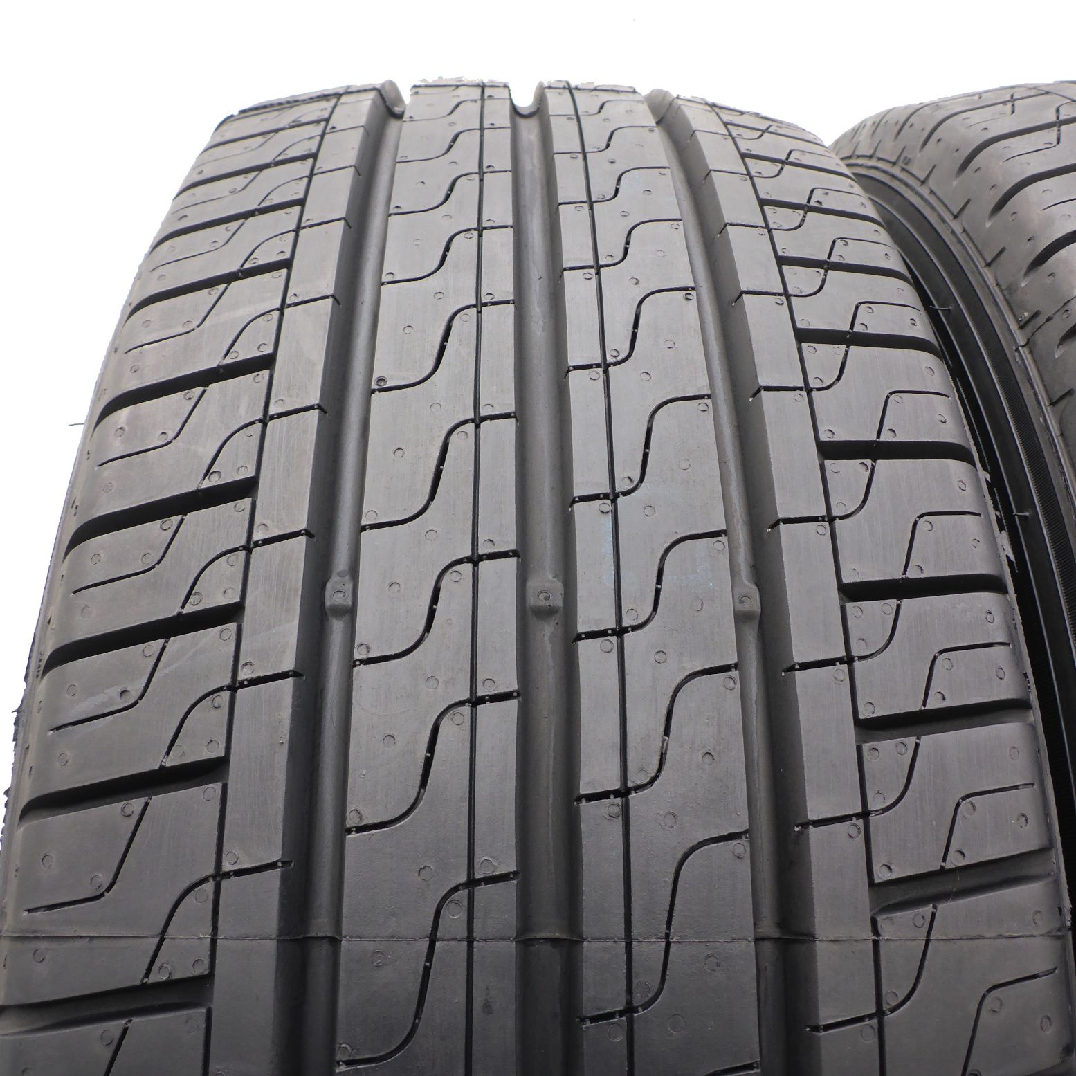 Opony 235/65/16C Pirelli 235/65R16C 115/113R Letnie 2021 Jak Nowe