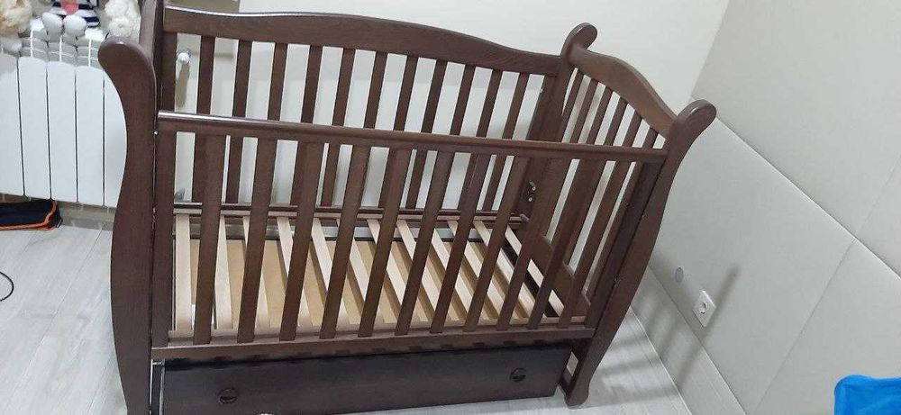 Дитяче ліжко Верес Соня ЛД15 горіх поперечний маятник з ящиком