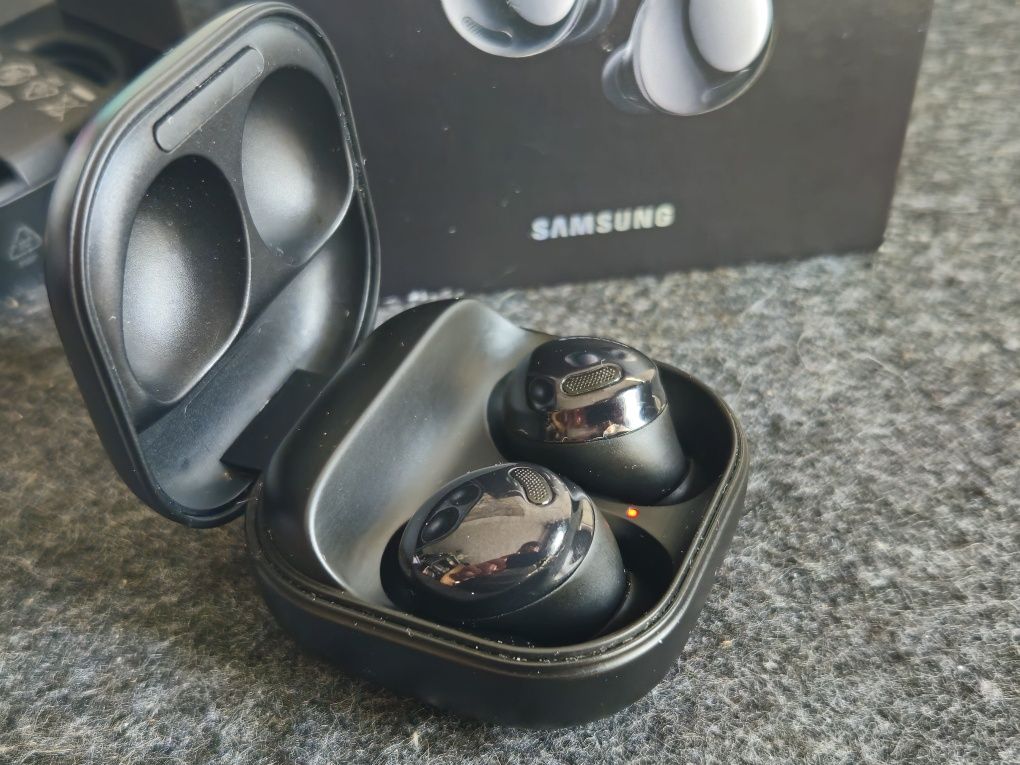 Samsung Galaxy Buds Pro + capa Spigen