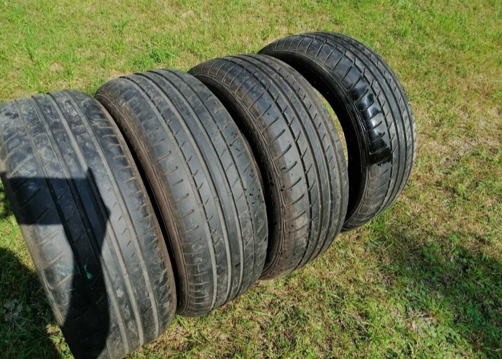 Komplet 4 opon letnich Dunlop 205/55/16R