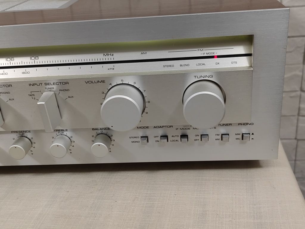 Yamaha CR-1040 potężny analogowy amplituner fm stereo vintage