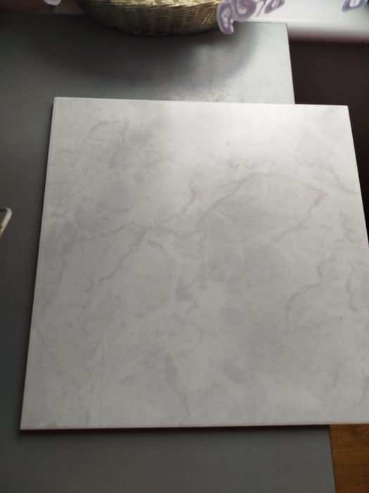 Płytki podłogowe 33x33