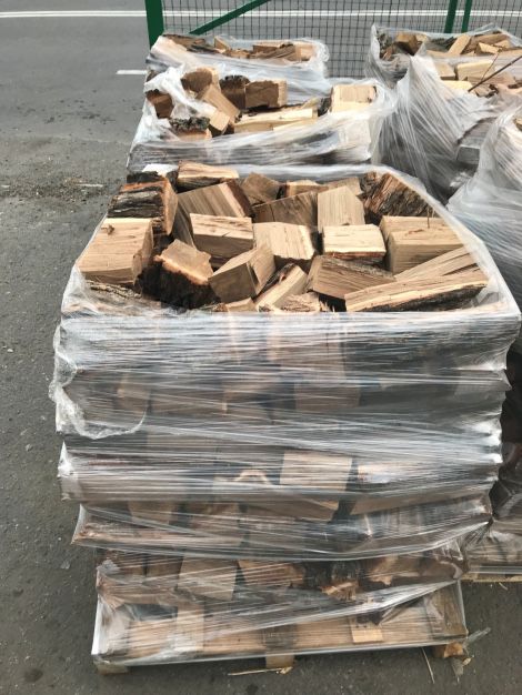 Дрова колотые твердых пород от 1700грн.
