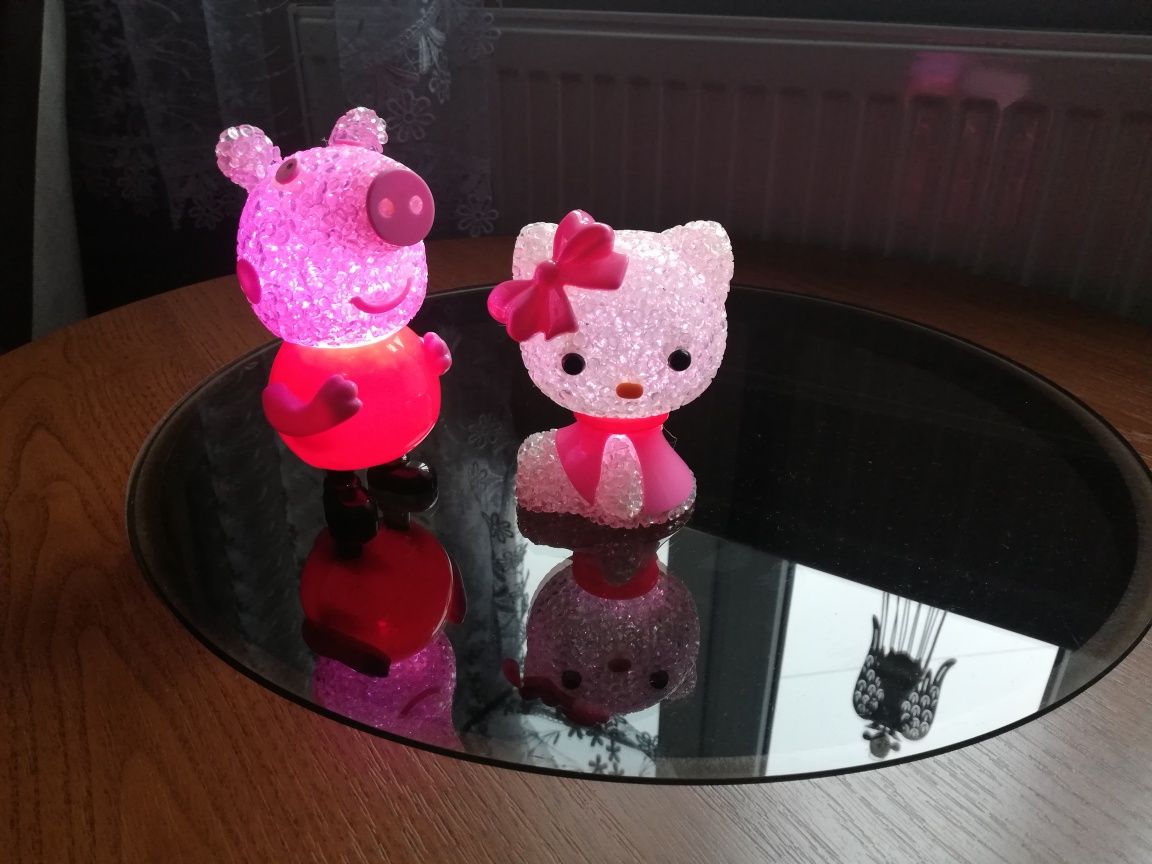 Świecące lampki Świnka Peppa i Hello Kitty