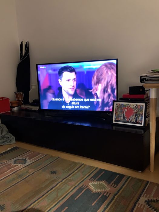 Móvel de TV e multimédia