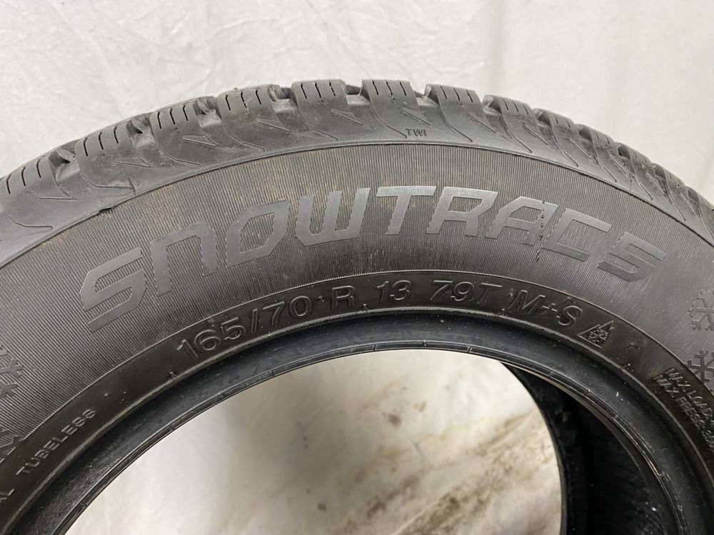 165/70R13 79T Vredestein Snowtrac 5 JAK NOWE!!!