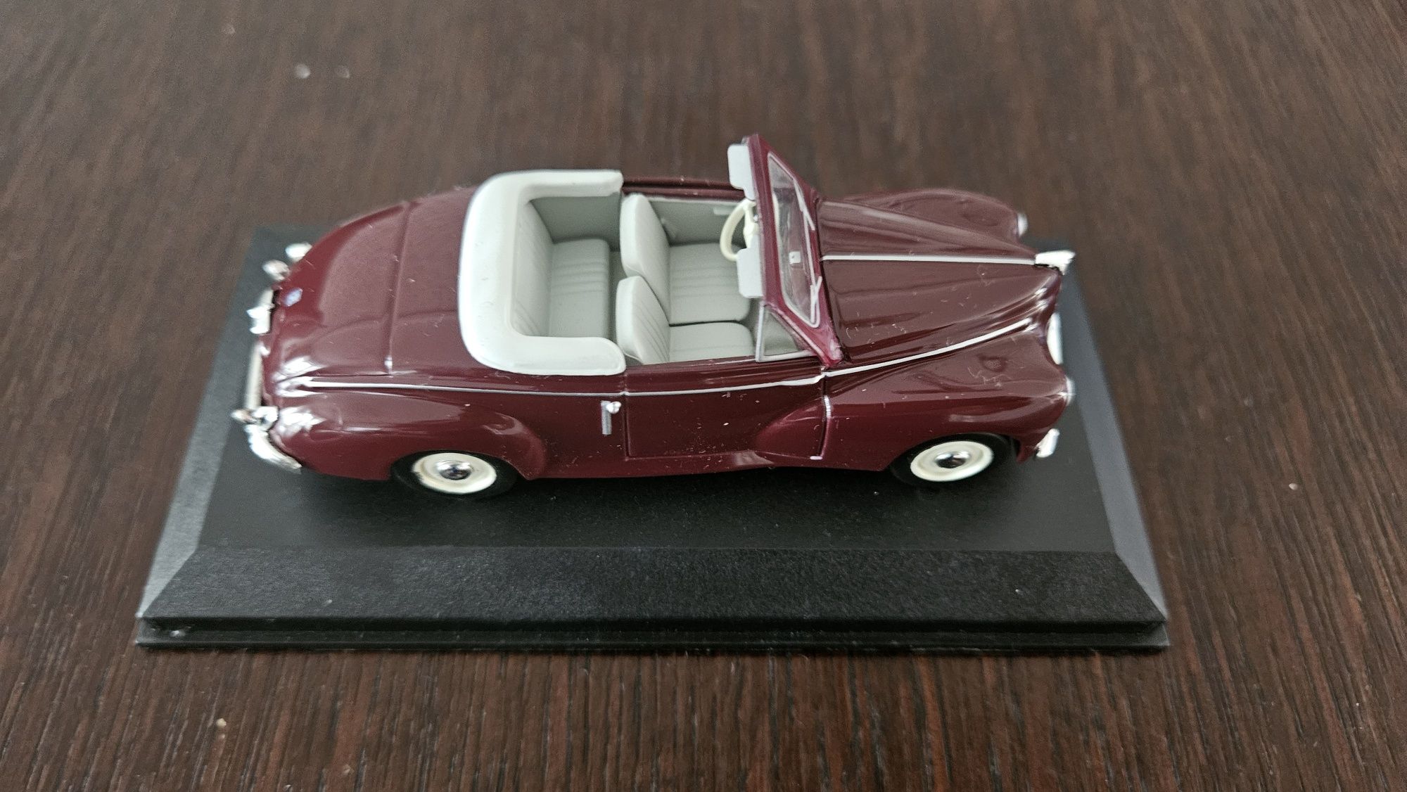 Model Peugeot 202 Cabriolet