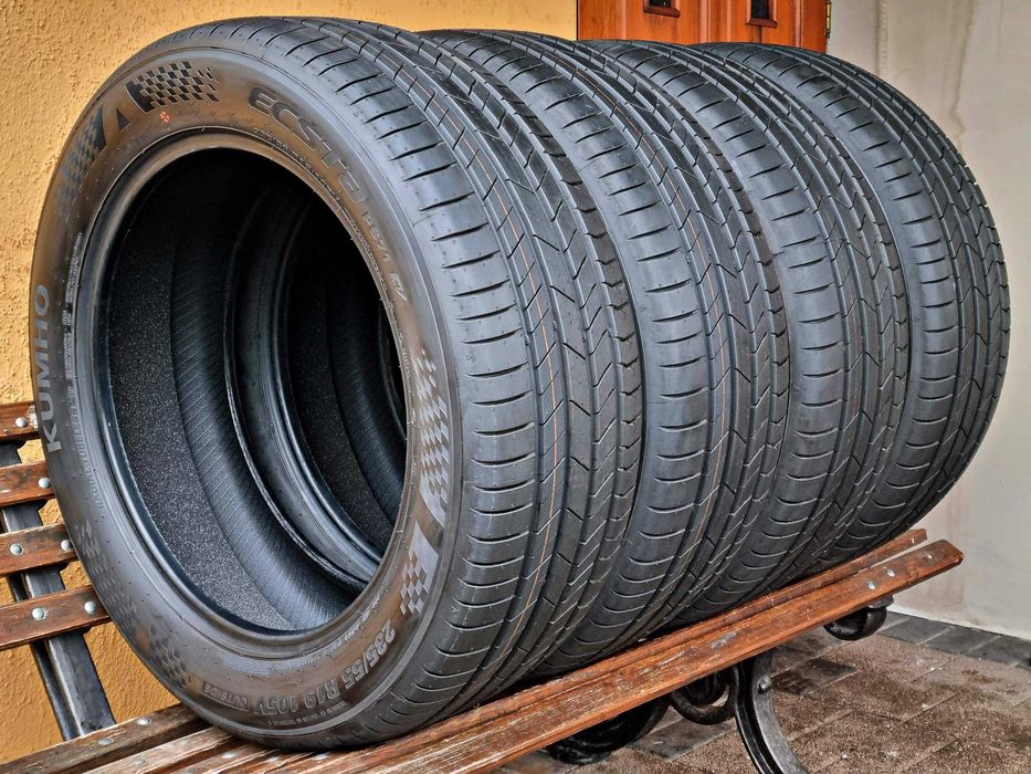 Kumho ecsta PS71 EV 235/55R19 105V XL K-Silent Korea Rok 2023.28 Nowe