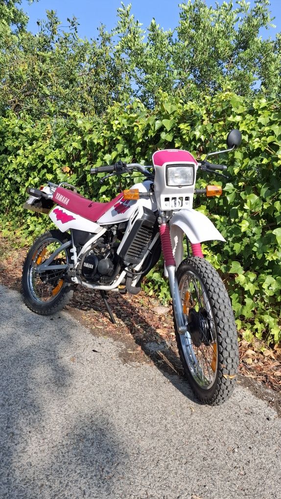 Yamaha DT50LC rosa