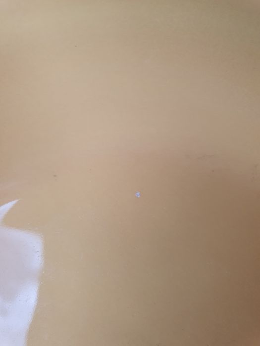 Żółty talerz głęboki