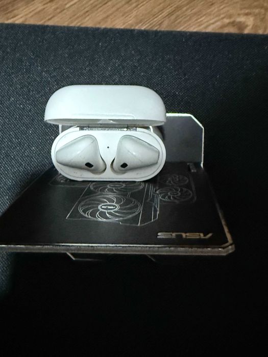 Телефон + годинник + навушники і зарядне