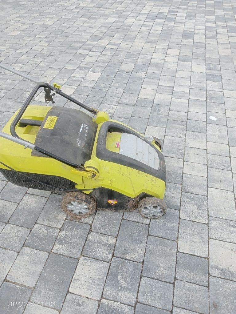 Wertykulator z areoratorem
