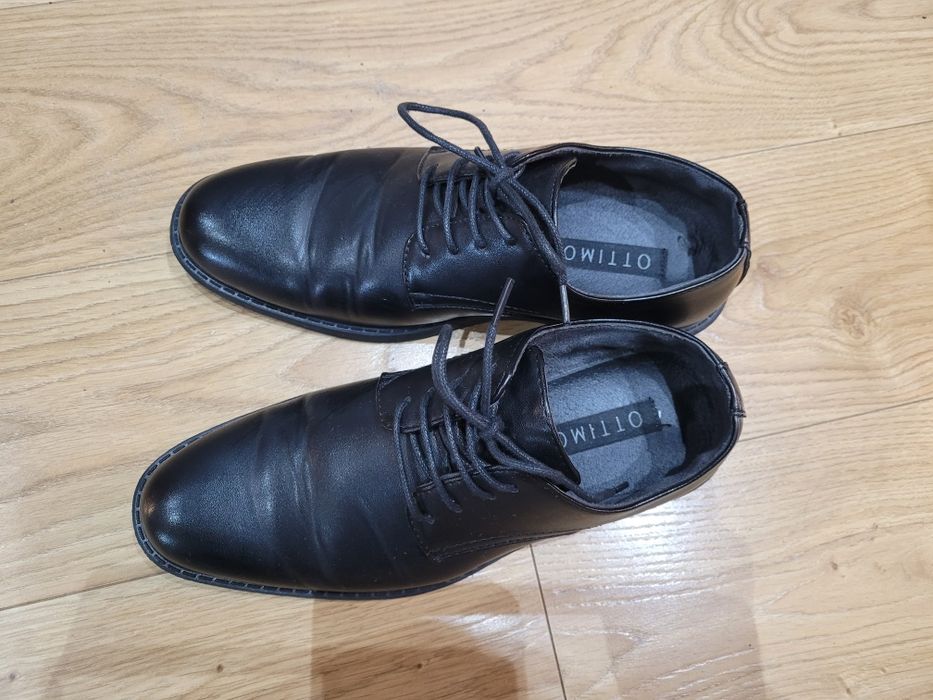 Eleganckie buty chłopięce w rozniarze 38, buty na komunię,bierzmowanie